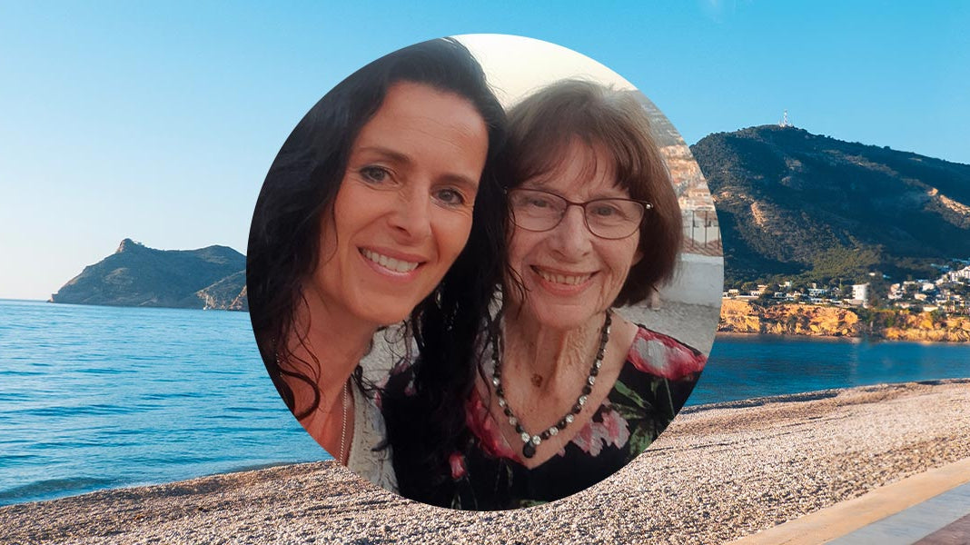 My mom has Alzheimer - Elliotti