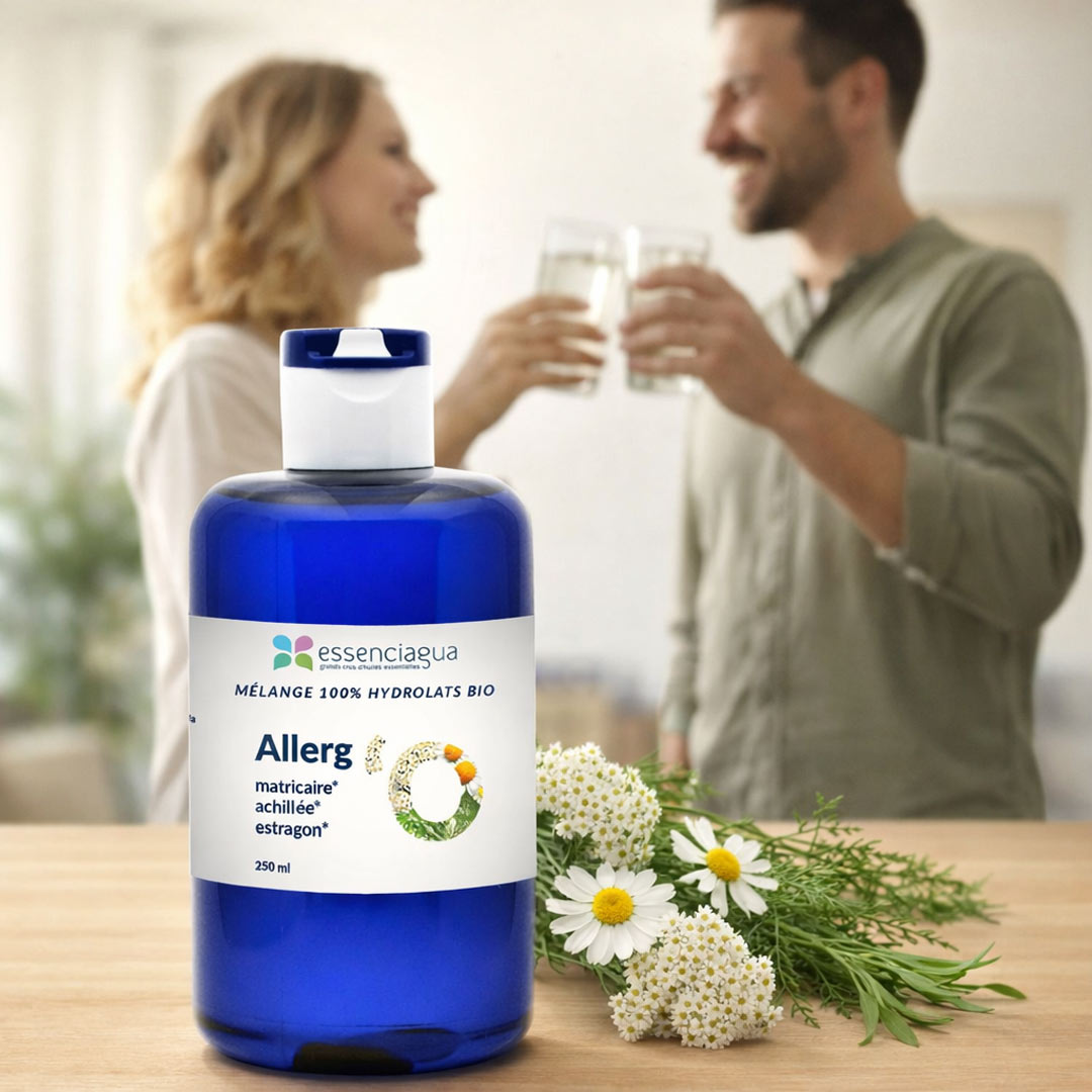 Bottle of essenciaqua Allerg product with a blurred background of two people holding glasses.